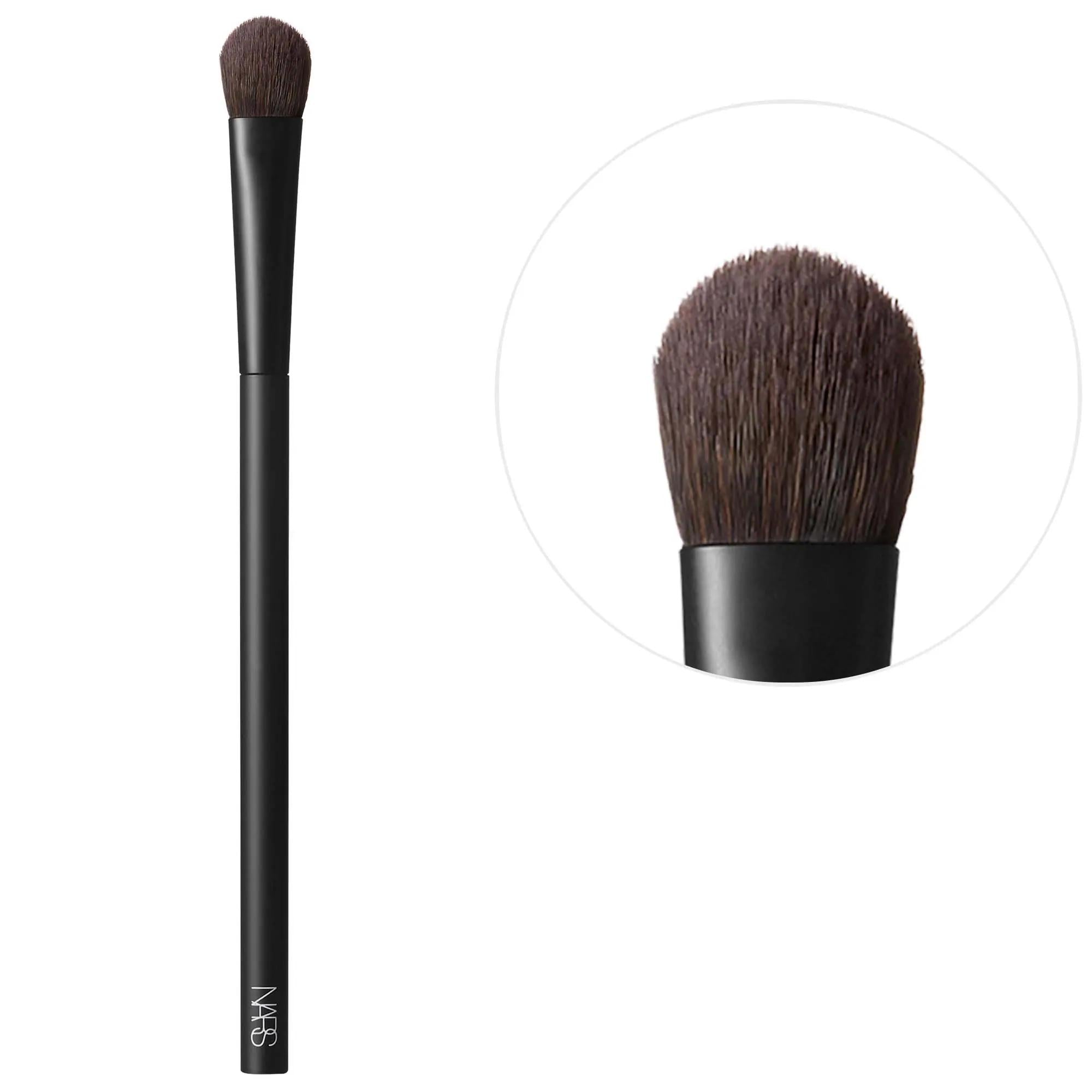 Real Techniques #20 Allover Eyeshadow Brush - Large Paddle-Shaped Makeup Brush for Seamless Eyeshadow Application, Hypoallergenic Synthetic Bristles, Ideal for Sensitive Skin Real Techniques #20 Eyeshadow Brush for Sensitive Skin eyeshadow brush, makeup brush, paddle-shaped brush, synthetic bristle brush, hypoallergenic makeup tools, sensitive skin makeup, makeup for beginners, eyeshadow application, Real Techniques, cosmetic brushes, eyeshadow makeup, makeup essentials