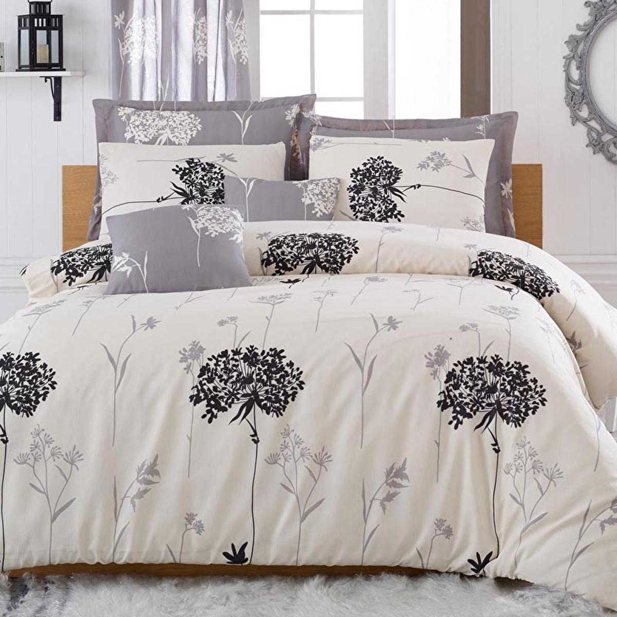 Eponj Double Bedding Set - Easy Iron Cotton Polyester Blend - Comfortable & Stylish Eponj Double Bedding Set - Easy Iron & Comfortable bedding set, double bedding, easy to iron bedding, cotton polyester bedding, duvet cover, flat sheet, pillowcases, comfortable bedding, stylish bedding, durable bedding, easy care bedding, bedroom textiles, home linens