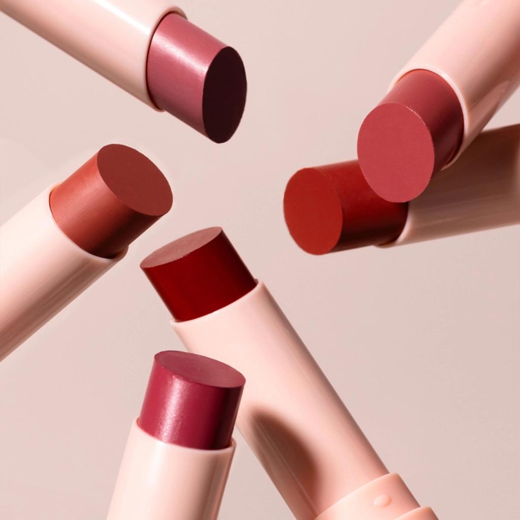 Astra Pure Beauty Lipstick in 01 Mahogany 4g