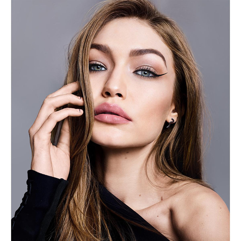 Maybelline New York Hyper Precise All Day Eyeliner - Long-Lasting, Precise Application, 24hr Matte Black Finish - view 3