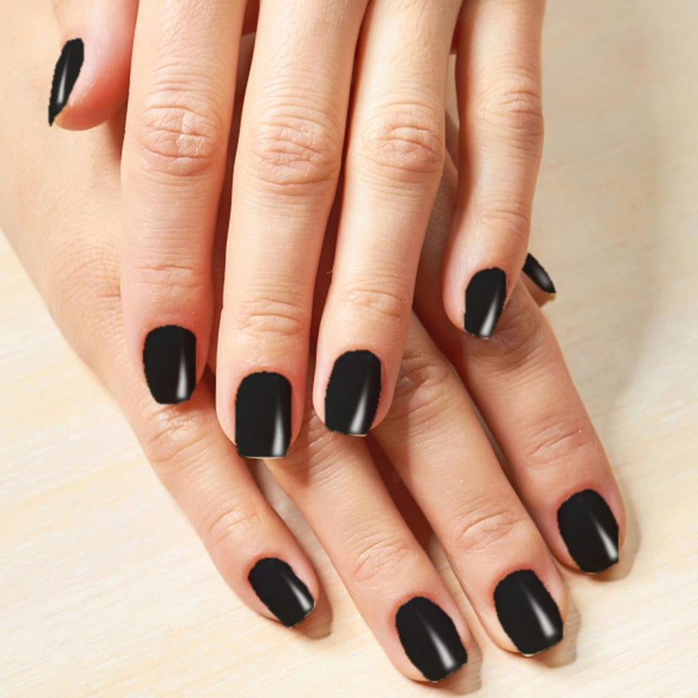 Flormar Black Minimalism Nail Enamel 313 Glossy Polish