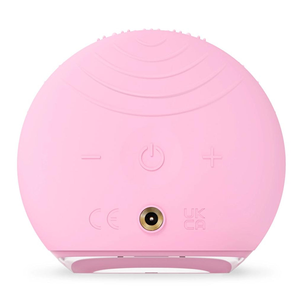 Foreo Luna 4 Play Facial Cleansing Device Tickle Me Pink