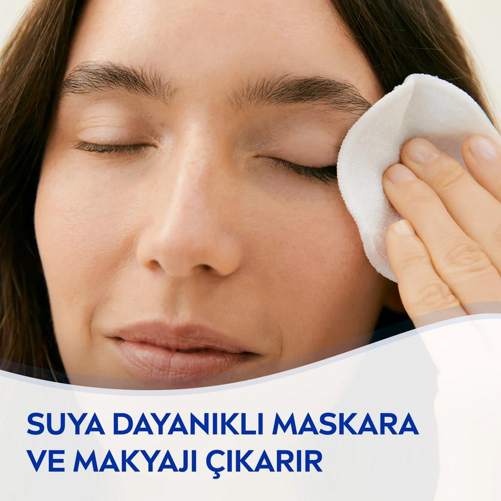 Nivea Double Effect Eye Makeup Remover & Blackberry Lip Balm Set