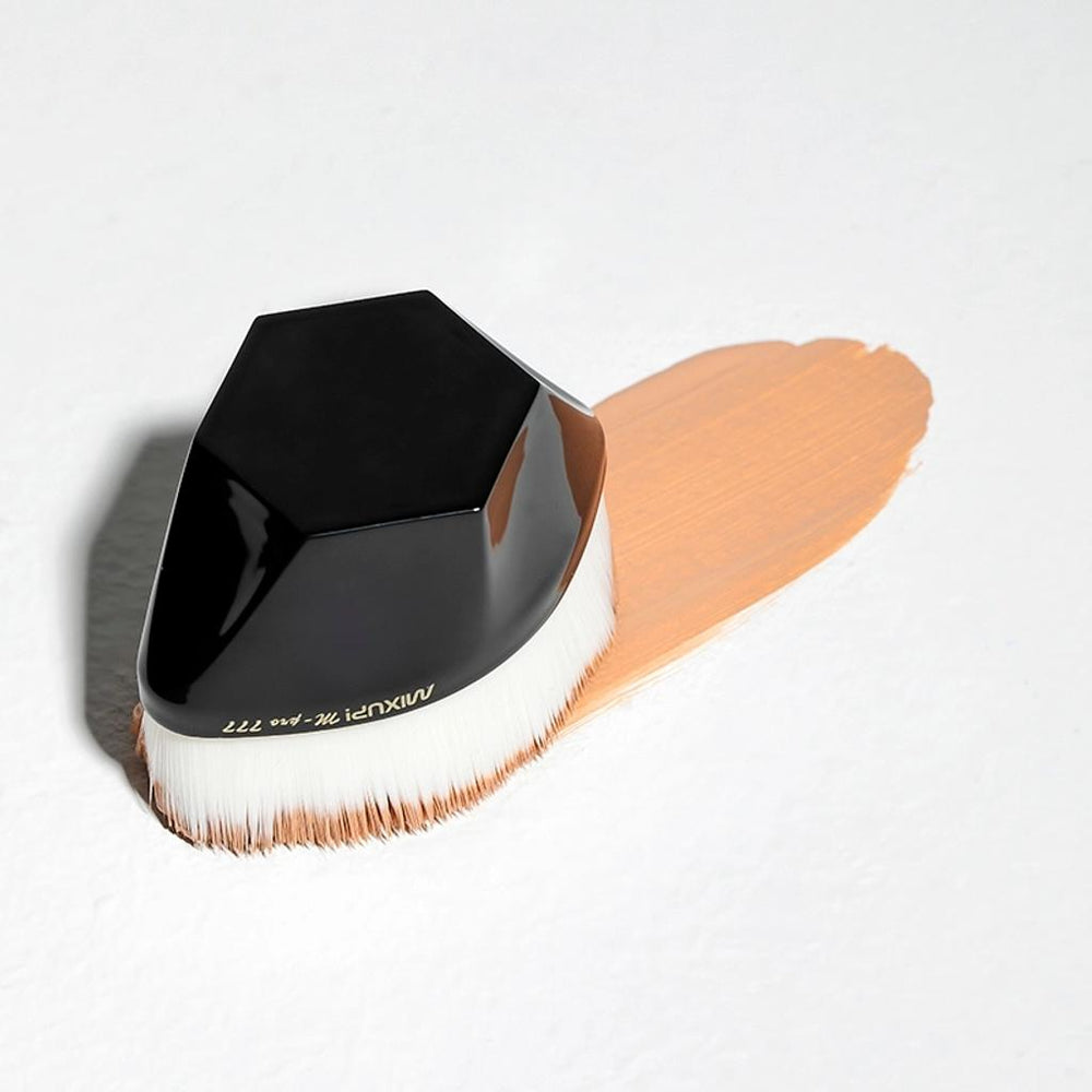 Mixup! M-Pro 777 Flat Foundation Brush for Smooth Base