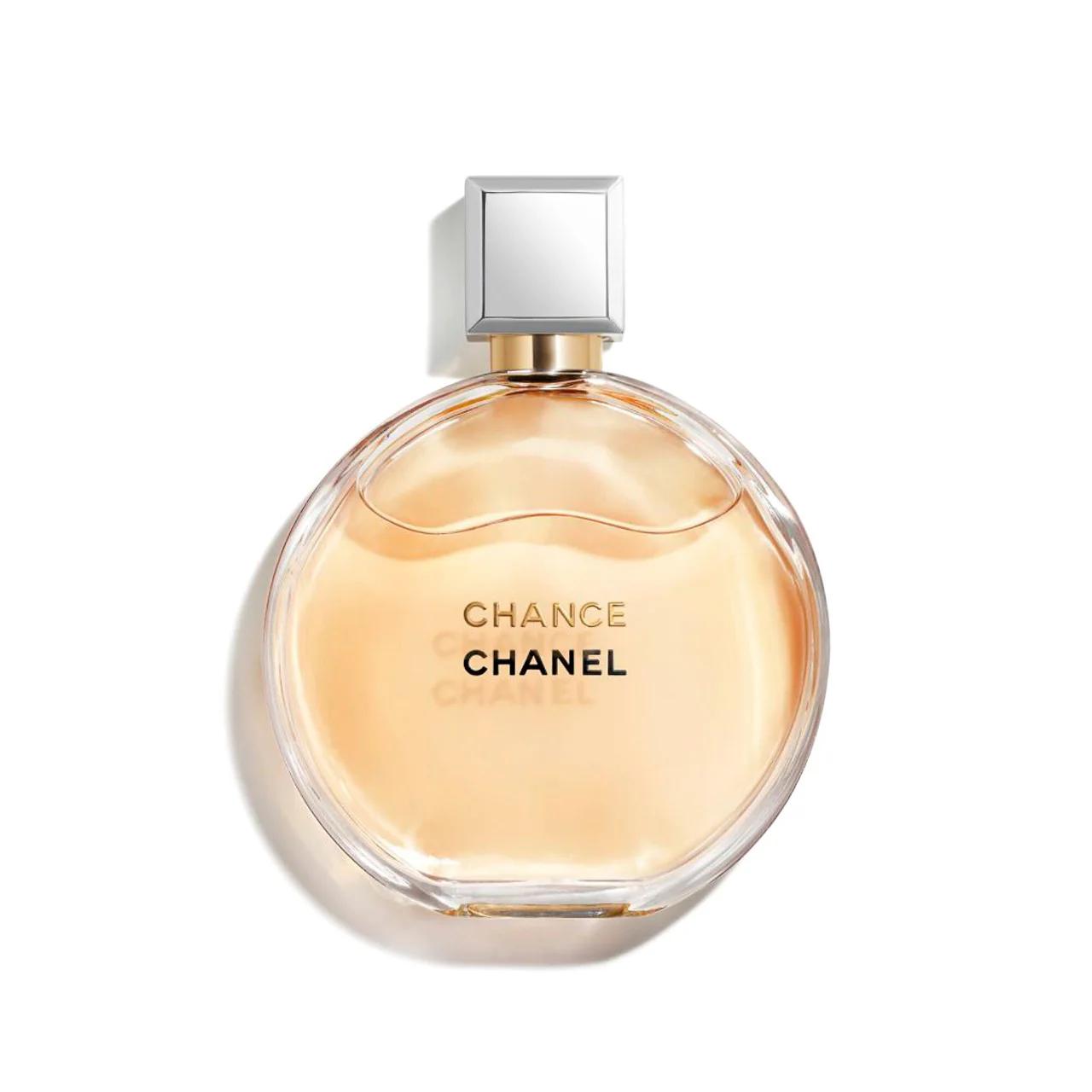 CHANCE Eau de Parfum for Women - Sophisticated Floral Fragrance with Jasmine & Vanilla CHANCE Eau de Parfum - Floral Fragrance for Women Eau de Parfum, Floral fragrance, Jasmine perfume, Vanilla scent, Women's perfume, Sophisticated fragrance, Feminine scent, Perfume for women, Floral scent, Fragrance for evening, Gift for her, Everyday fragrance