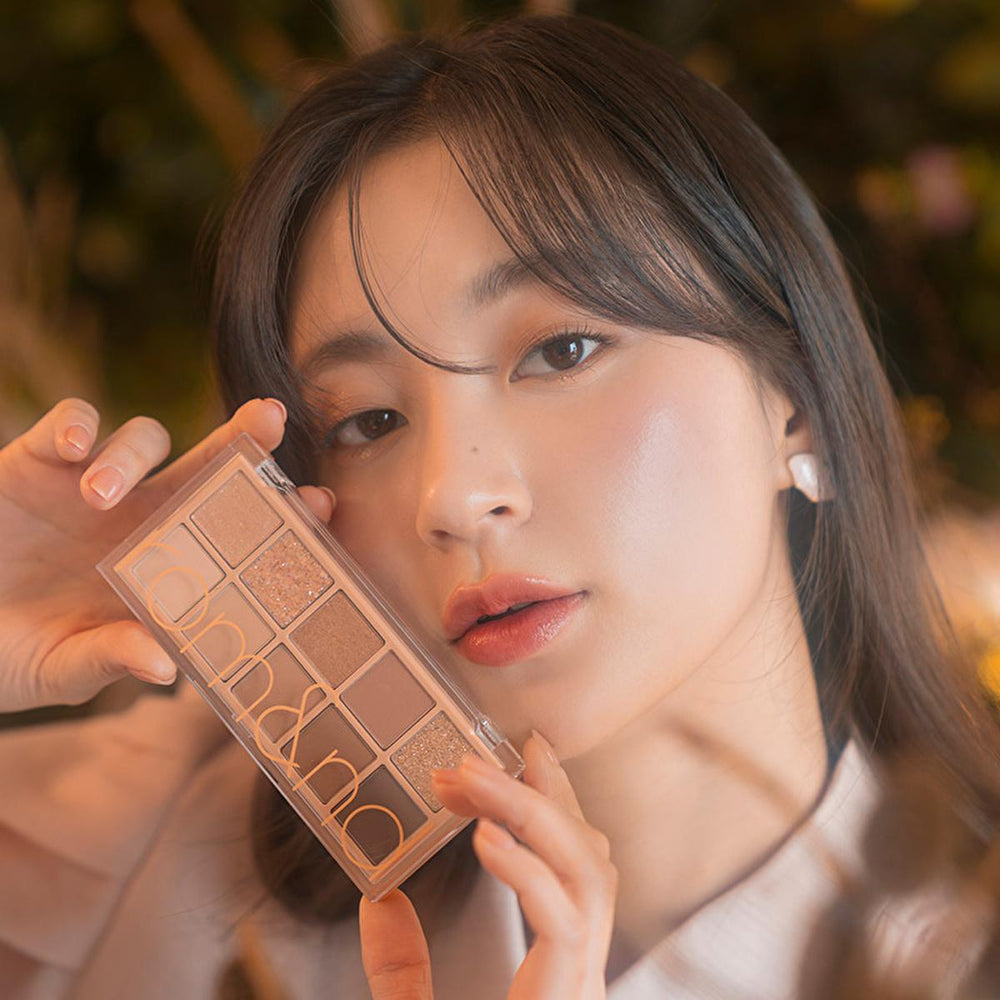 rom&nd Better Than Palette Far Paleti 01 Pampas Garden - 10 Color Eyeshadow Palette with Matte & Shimmer Finish - view 10