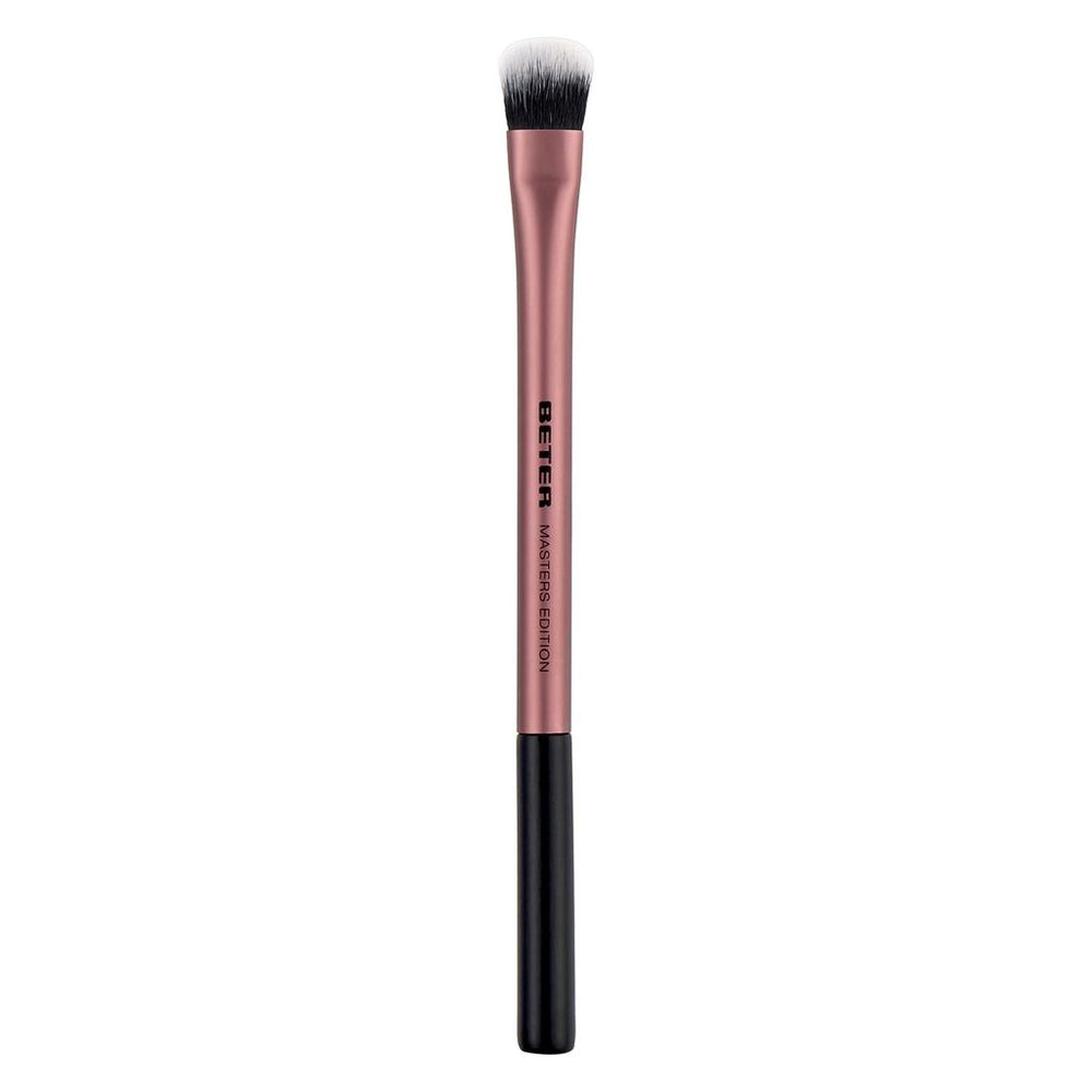 Beter Contour Eyeshadow Brush No. 42 for Precise Blending
