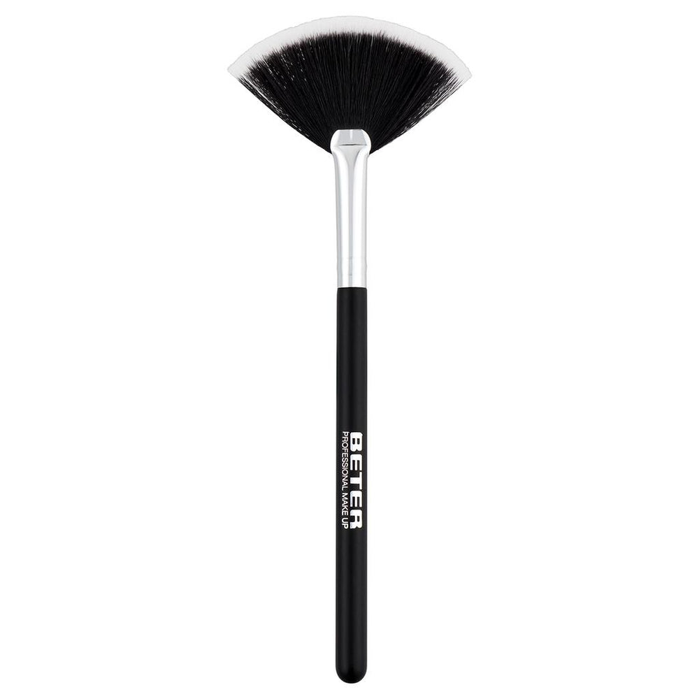 Beter Fan Makeup Brush No. 6 for Flawless Highlighting