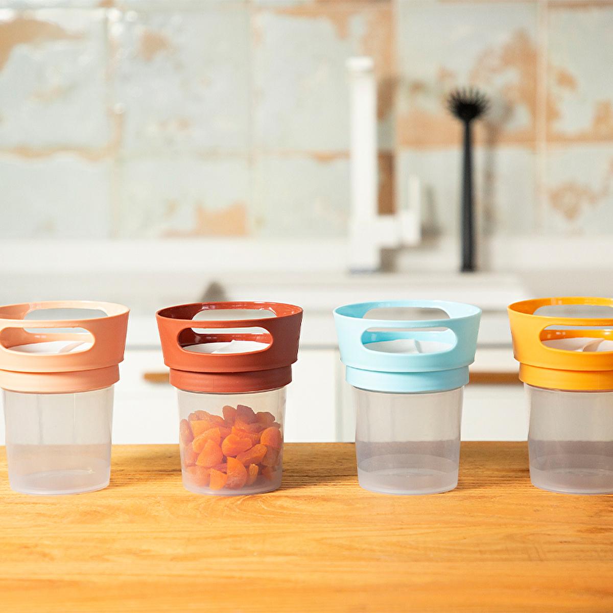 Babyjem Baby Snack Container - Mess-Free Snacking Solution for Parents on-the-Go Baby Snack Container - Mess-Free Snacking baby snack container, mess-free snacking, antibacterial snack cover, portable snack container, dry snack holder for babies, baby products, parenting essentials, on-the-go parenting, snack time solutions, baby feeding accessories