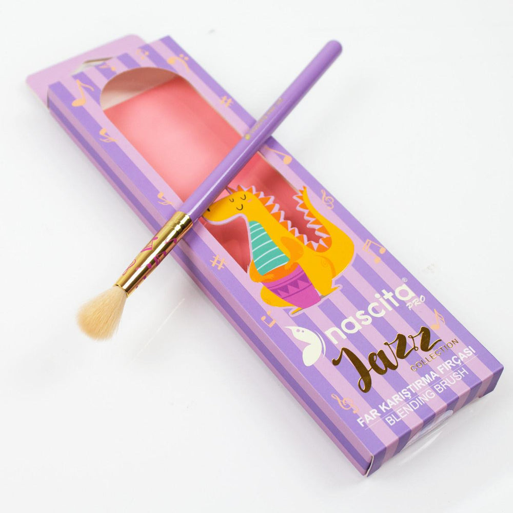 Nascita Jazz Makeup Brush - High-Quality Blending Brush for Professional & Daily Use - view 2