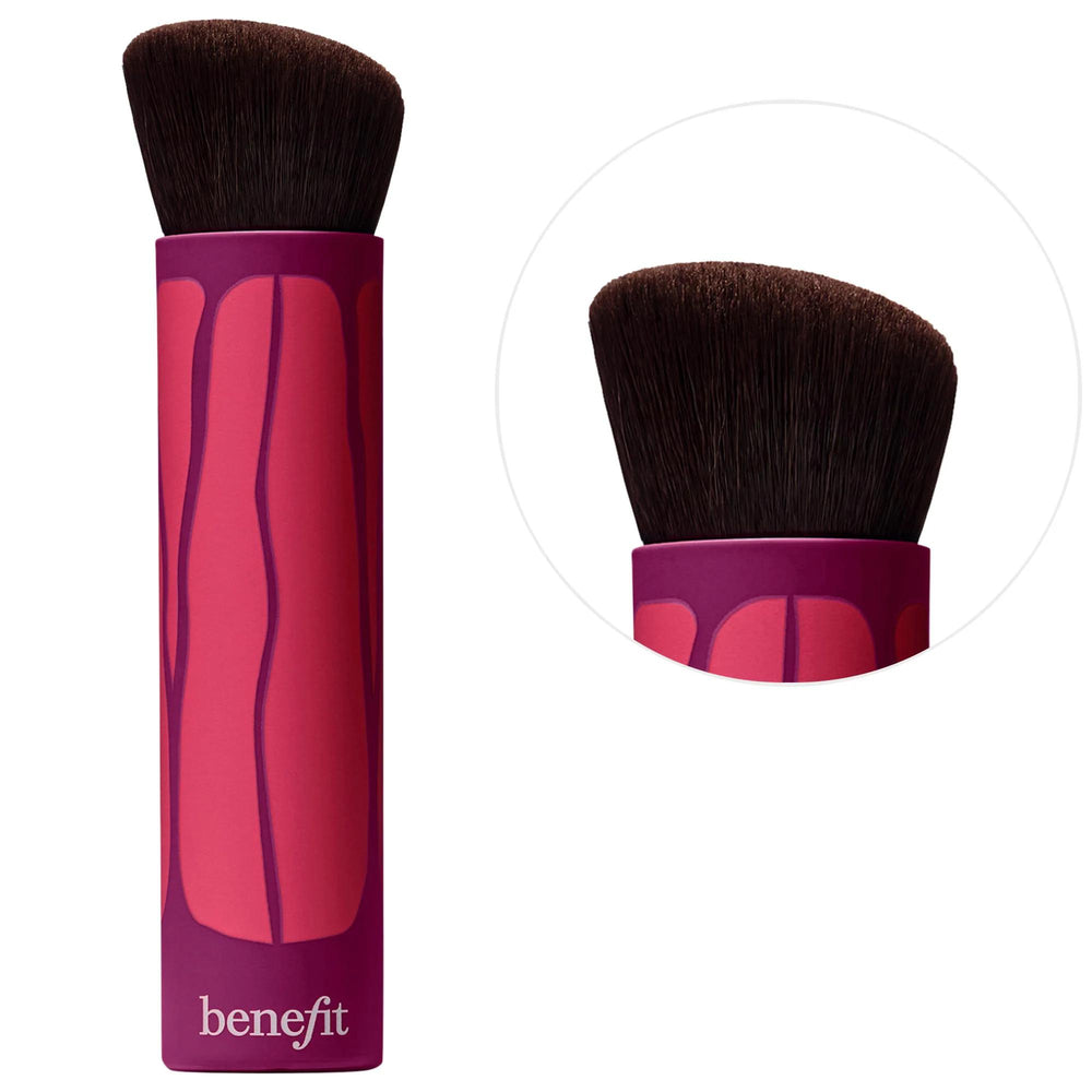 Benefit Cosmetics Hoola WaveMaker Bronzer Brush - Angled Dome Shape for Seamless, Buildable Coverage - Achieve a Natural, Sun-Kissed Glow Benefit Hoola Bronzer Brush: Natural, Sun-Kissed Glow bronzer brush, cream bronzer brush, angled bronzer brush, synthetic bronzer brush, makeup brush, bronzing brush, contour brush, buildable bronzer brush, bronzer, cream bronzer, angled brush, synthetic brush, makeup applicator, face brush, contouring brush, blending brush, makeup tools, cosmetics, beauty, sun-kissed glo