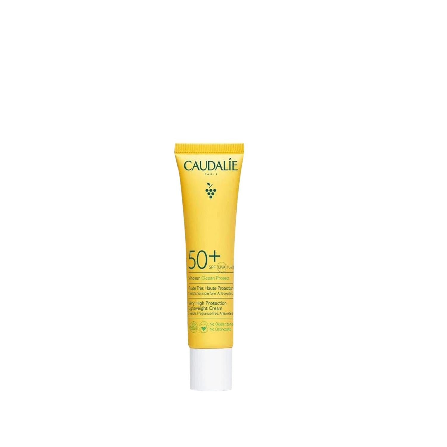 Caudalie Vinosun SPF 50+ Lightweight Sunscreen: High Protection, Broad Spectrum, Sensitive Skin - 40ml Caudalie Vinosun SPF 50+ Sunscreen: Lightweight, High Protection sunscreen SPF 50, high protection sunscreen, lightweight sunscreen, Caudalie sunscreen, Vinosun sunscreen, sunscreen for sensitive skin, broad spectrum sunscreen, sun protection cream, sunscreen, SPF 50+, light sunscreen, face sunscreen, body sunscreen, sunblock, UVA protection, UVB protection, anti-aging sunscreen, travel sunscreen, summer s