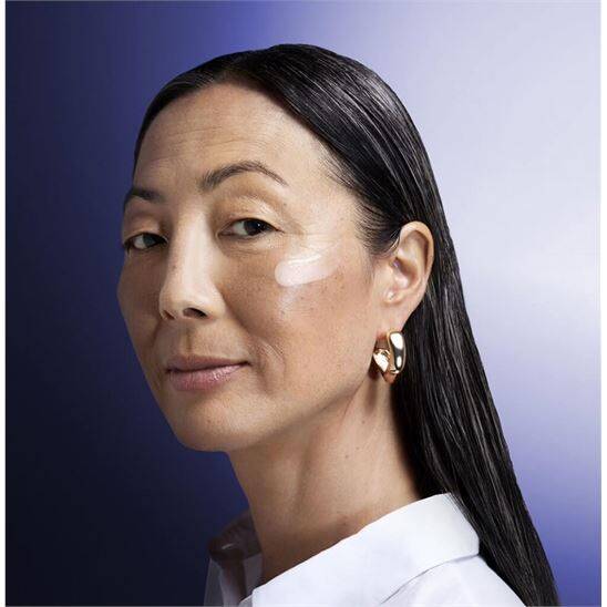 Shiseido Vital Perfection LiftDefine Radiance Night Concentrate 40 ml