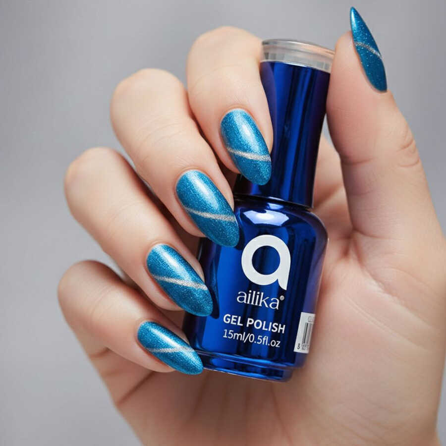 Ailika 037 Cat Eye Gel Polish Shimmering Effect 15 ml