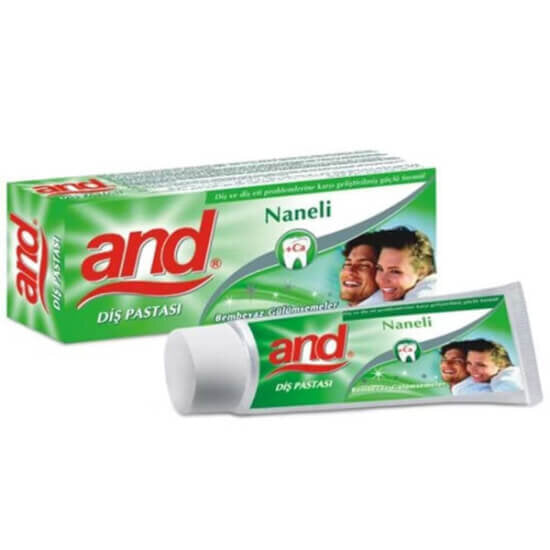 And Mint Toothpaste for Fresh Breath and Clean Teeth 90g