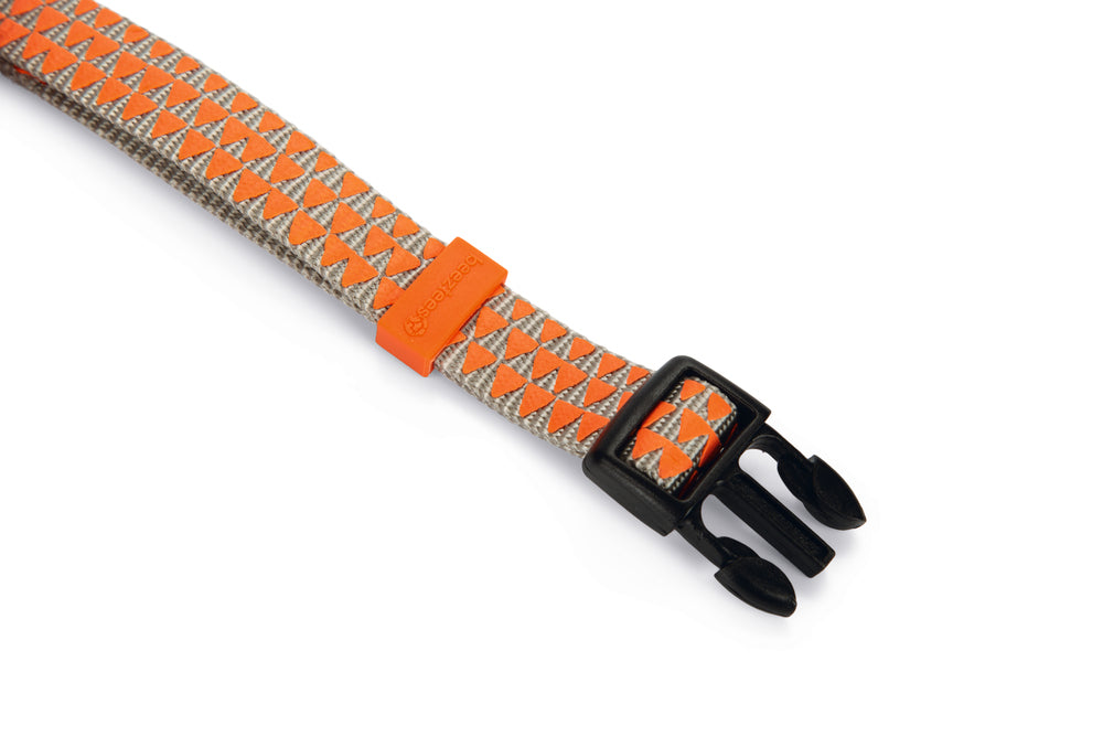 Beeztees Triangle Adjustable Dog Collar Grey & Orange 35-50cm
