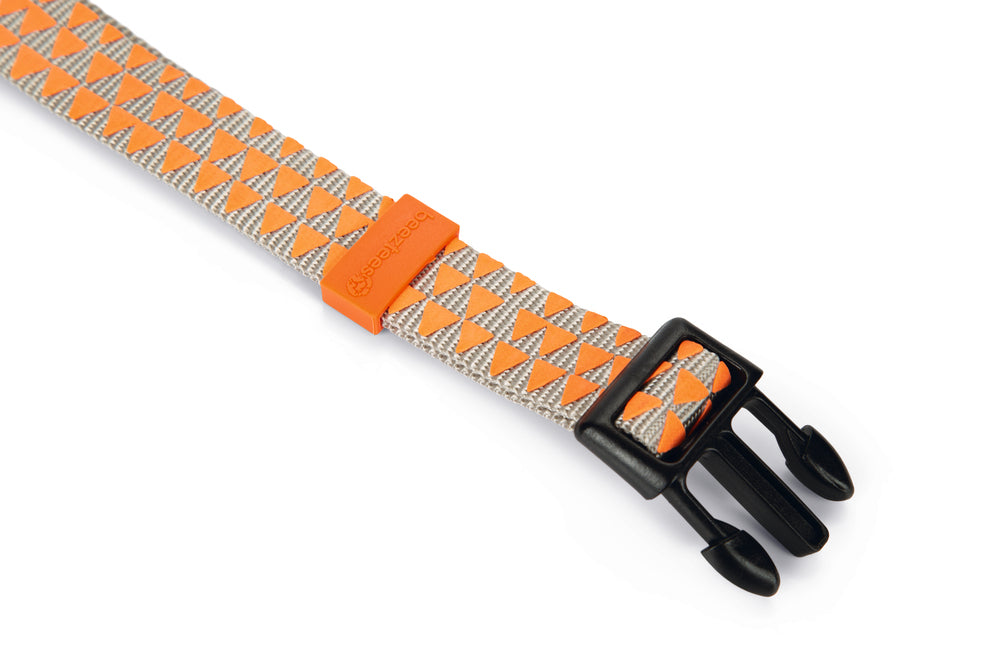 Beeztees Triangle Dog Collar Adjustable Grey & Orange 48-70cm