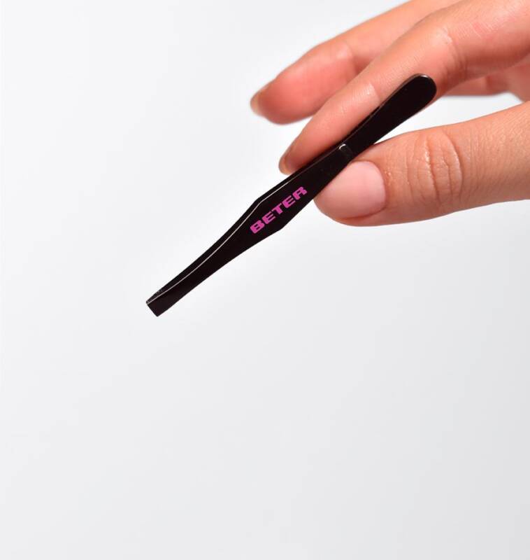 Beter Flat Tip Tweezers with Black Coating 1 pc
