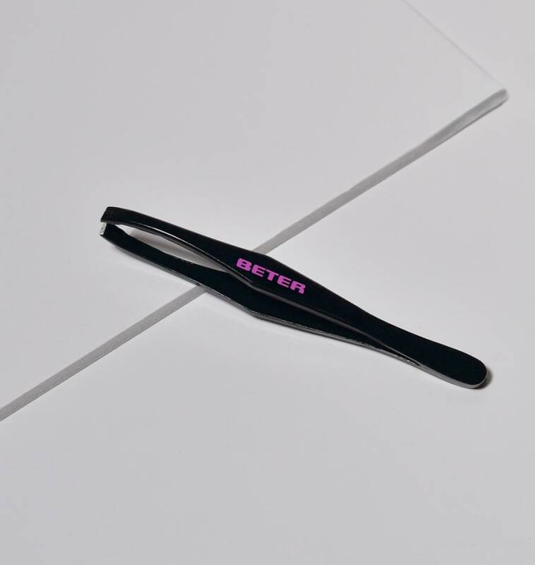 Beter Flat Tip Tweezers with Black Coating 1 pc