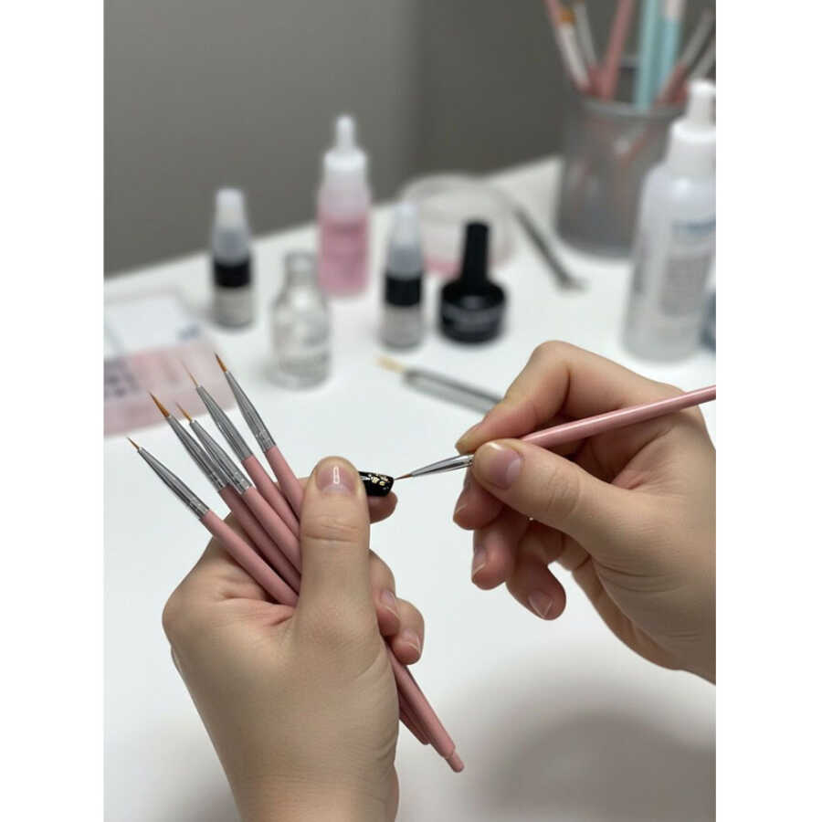 Borthe Gel Nail Brush Set with Cylinder Case 453