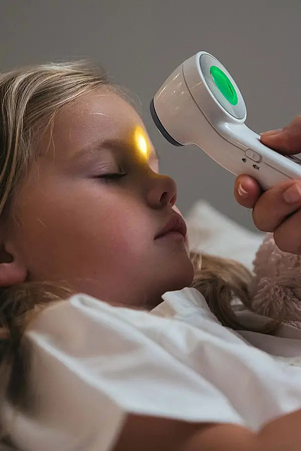 Braun BNT400 No Touch + Touch Forehead Thermometer with Age Precision