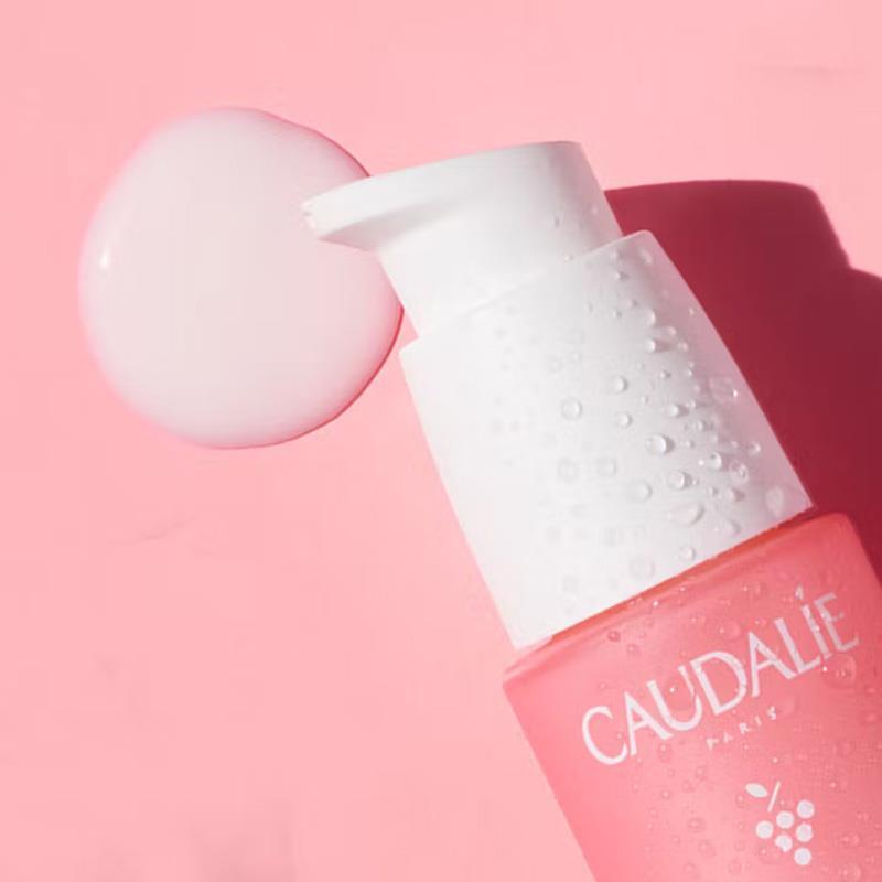 Caudalie Vinosource Hydra SOS Thirst Hydrating Serum - 1.01 fl oz, Hyaluronic Acid, Grape Extract Skincare Caudalie Vinosource Hydra SOS Thirst Hydrating Serum - 1.01 fl oz Hydrating Serum, Caudalie Vinosource, Grape Extract Skincare, Hyaluronic Acid Serum, Moisturizing Face Serum, Skincare, Natural Ingredients, Hydration, Antioxidant, Lightweight Serum, Non-Greasy, Daily Skincare, Dry Skin Solution, Dehydrated Skin, Skincare Routine, Healthy Skin, Glow Up, Skincare Essentials
