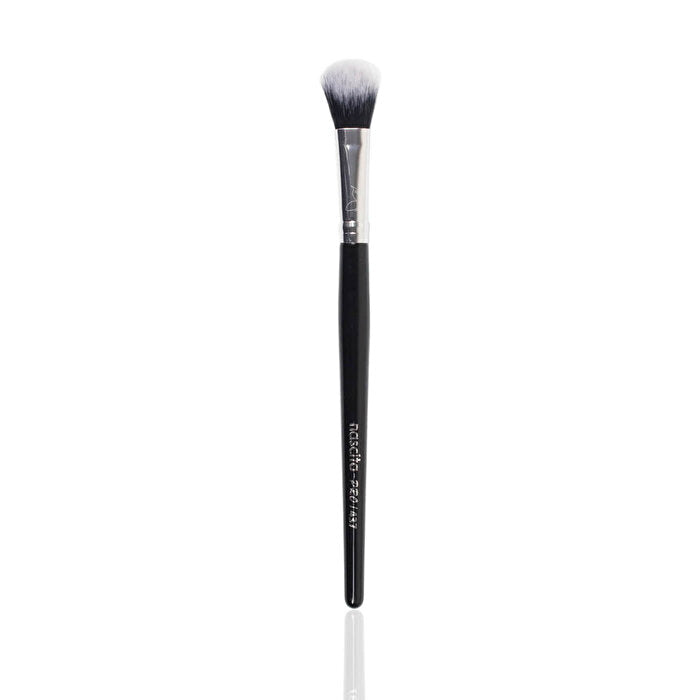 Nascita Angle Blush and Powder Brush 437 - Precise Application | Professional - Blush