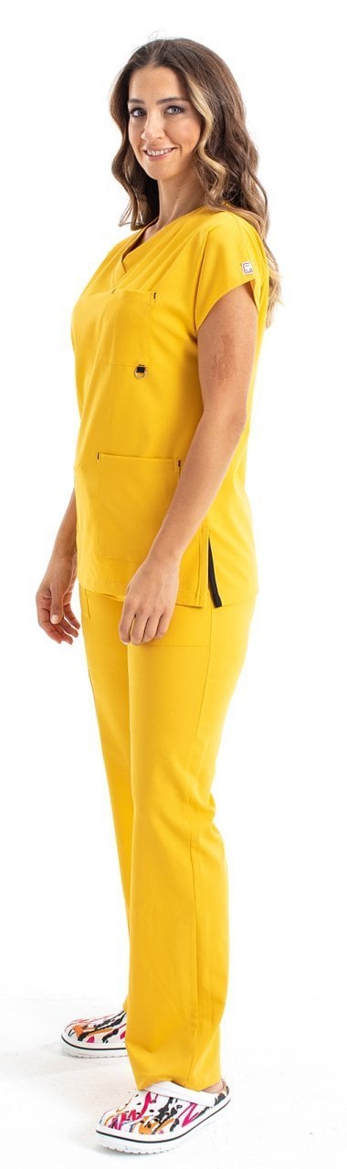 Labor Dr. Elastik Women's Lycra Surgical Scrubs Set Yellow