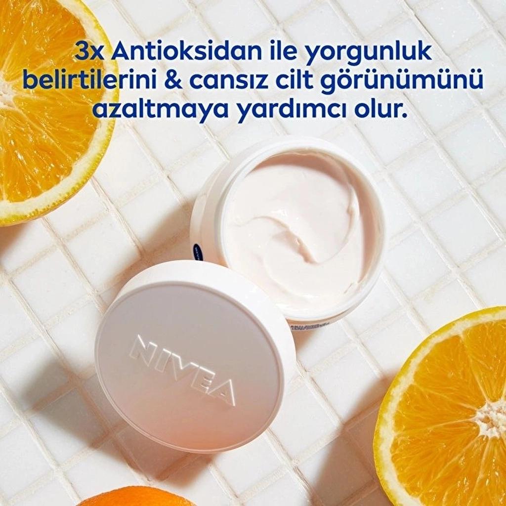 Nivea Q10 Energy Vitamin C Glow Day Cream SPF 15 50ml
