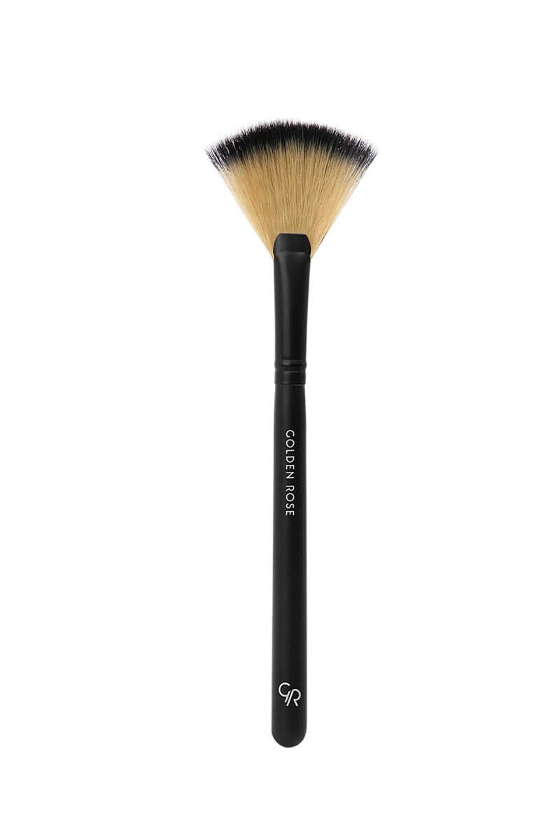 Golden Rose Fan Brush for Flawless Highlighting 1 Pc