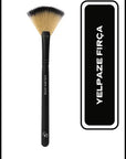 Golden Rose Fan Brush for Flawless Highlighting 1 Pc