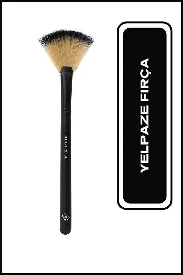 Golden Rose Fan Brush for Flawless Highlighting 1 Pc