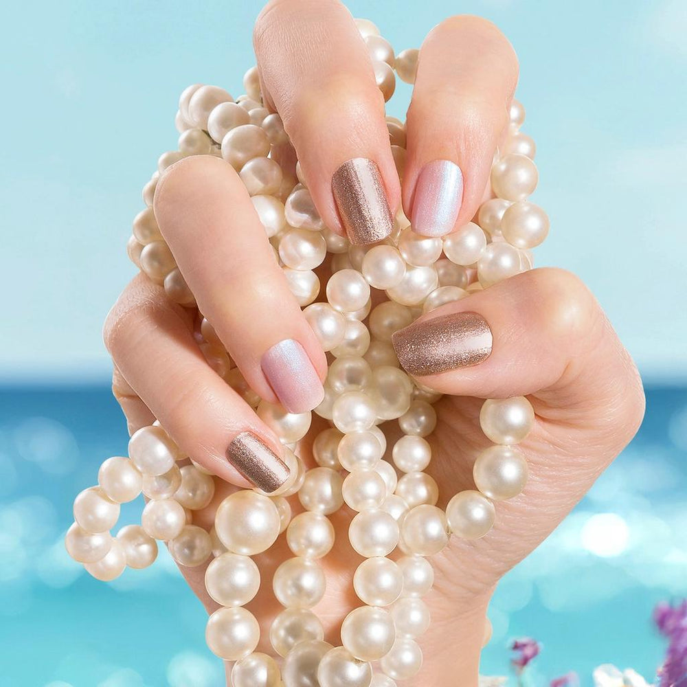 Flormar Pearly Yoğun Pigmentli ve Sedef Yansımalı Oje 474 Golden Sand