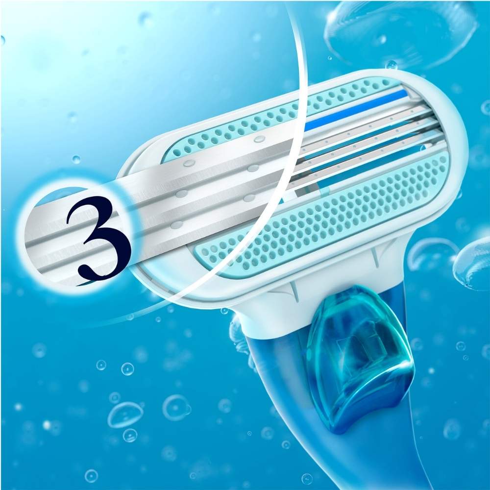 Gillette Venus Razor with 4 Replacement Blades for Smooth Skin