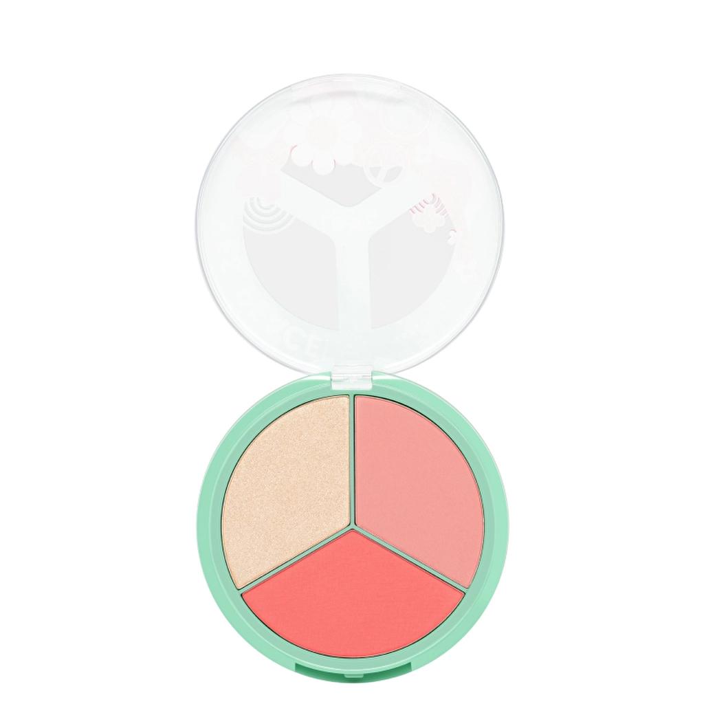 Love Generation Yes, Peace! 02 Cheeky Glow Face Palette