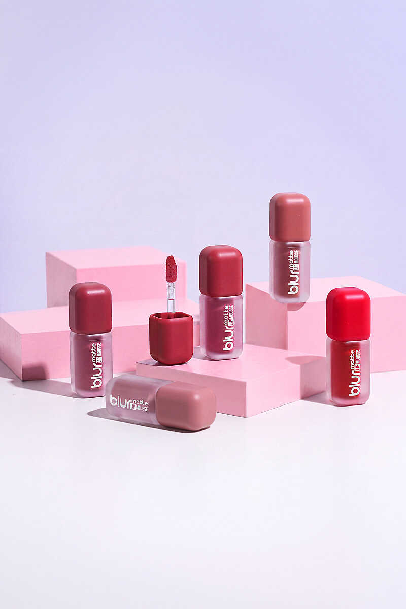 Golden Rose Blur Matte Lip Mousse 07 Peachy Puff Velvety Matte Liquid Lipstick