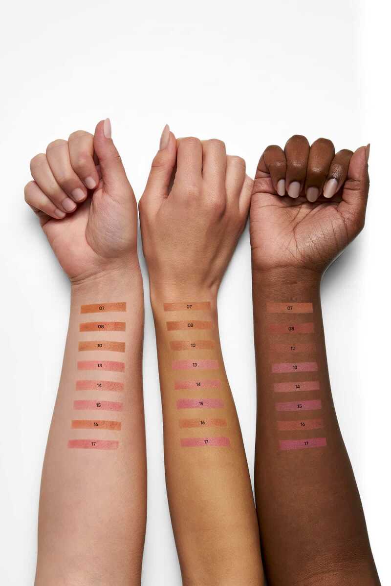Golden Rose Powder Blush 17 Desire Pink Silk-Texture Blush