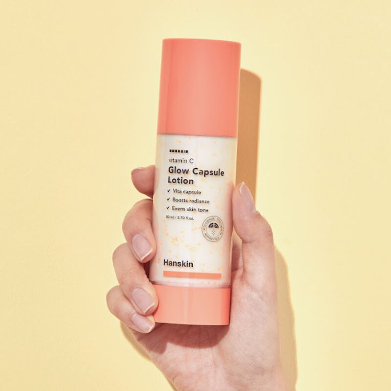 Hanskin Vitamin C Glow Capsule Lotion for Brightening 80 ml