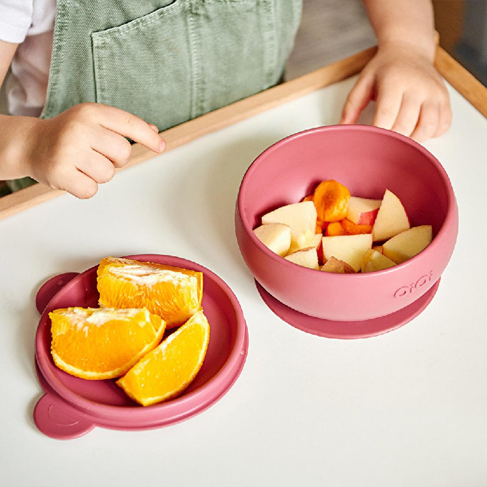 OiOi 6 Ay+ Bebekler için Vakumlu Silikon Kase - Güvenli, Dayanıklı ve Kolay Temizlenebilir - Velvet Rose - Baby Care