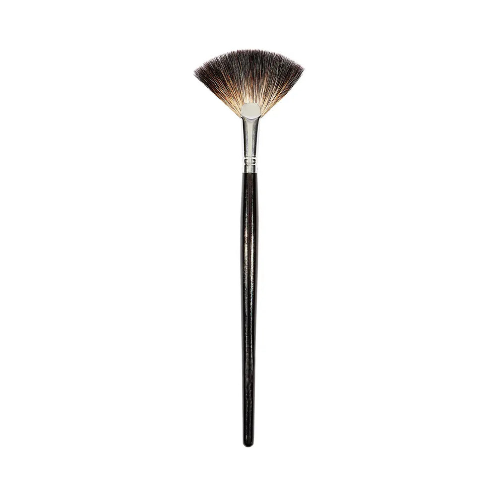 Tarko Lionesse 490 Eyeshadow Shading Brush for Precise Blending