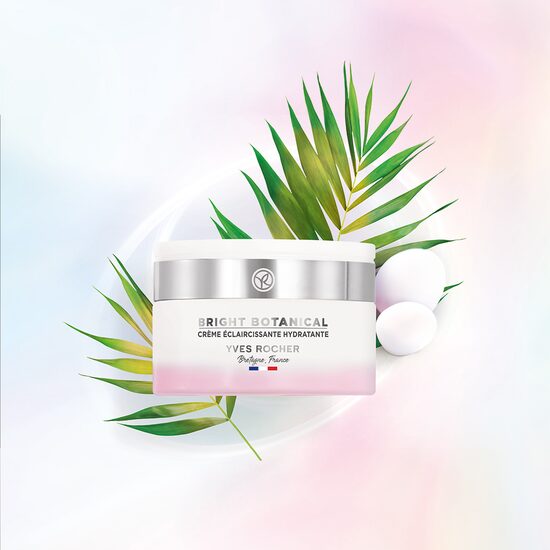 Yves Rocher Bright Botanical Brightening Hydrating Cream 50ml - view 2
