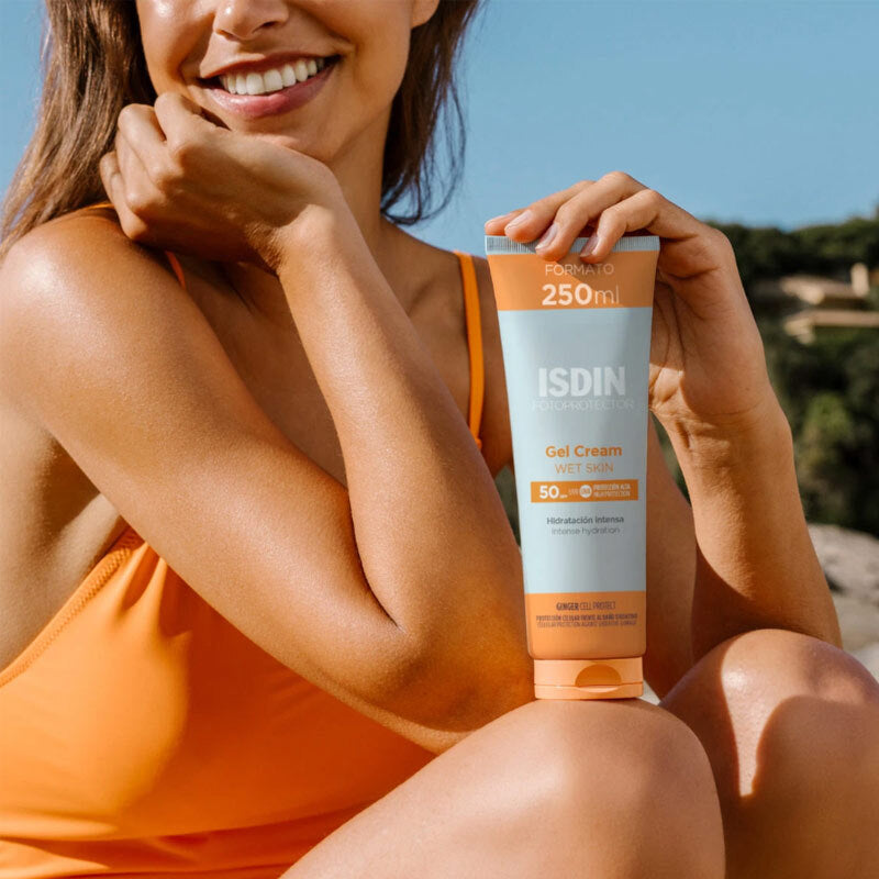 ISDIN Fotoprotector Gel Cream SPF50 Hydrating Sunscreen 250 ml