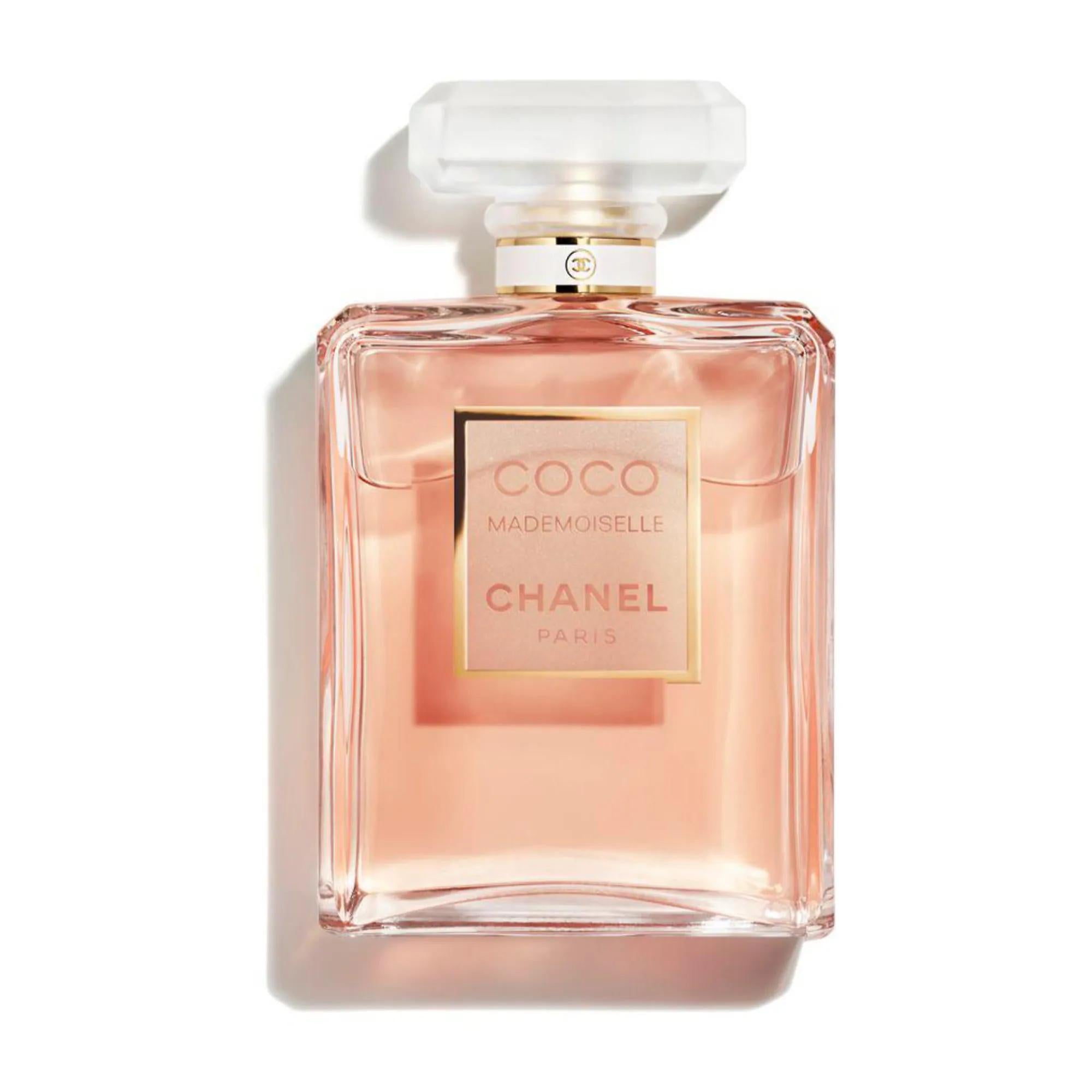 Chanel COCO MADEMOISELLE Eau de Parfum - Luxurious Floral Fragrance for Women Chanel COCO MADEMOISELLE Eau de Parfum - Luxury Floral Scent Coco Mademoiselle Eau de Parfum, Floral fragrance, Warm floral scent, Luxury perfume, Chanel fragrance, Women's perfume, Fragrance for women, Eau de Parfum, Floral scent, Ambery fragrance, Modern perfume, Sophisticated fragrance, Women's fragrance, Perfume for women, Luxury fragrance