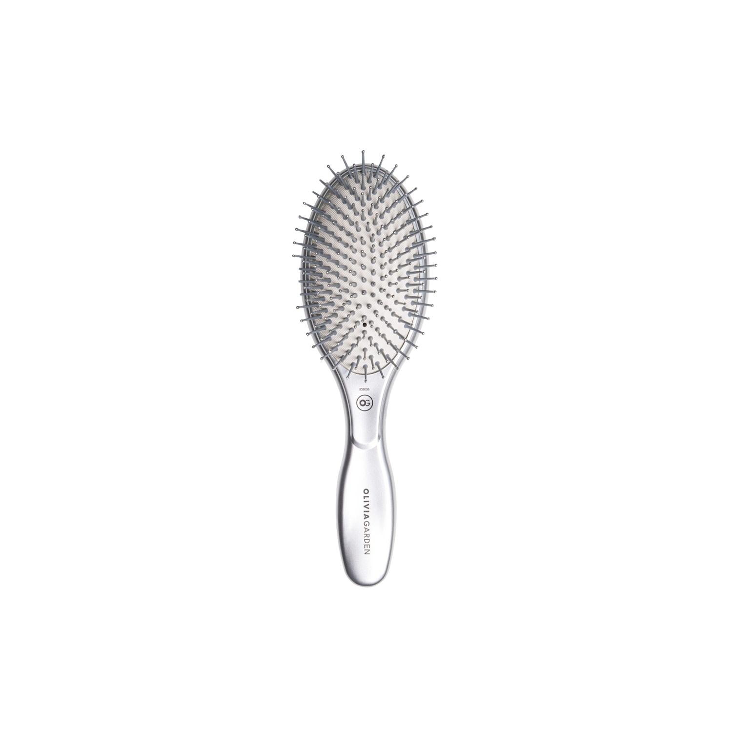 Olivia Garden Expert Care Curve Nylon Bristles Hair Brush - Detangle & Style with Ease - Silver Olivia Garden Expert Care Curve Hair Brush - Detangle with Ease hair brush, nylon bristles hair brush, curved hair brush, detangling brush, Olivia Garden Expert Care, hair care, hair styling, curly hair, tangled hair, professional hair care, high-quality hair brush, silver hair brush, gümüş saç fırçası