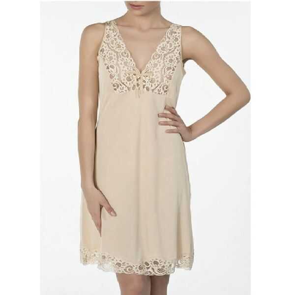 Kom Eva Emy Nude Shaping Slip for Smooth Silhouette