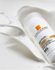 La Roche-Posay Anthelios Age Correct SPF 50 back