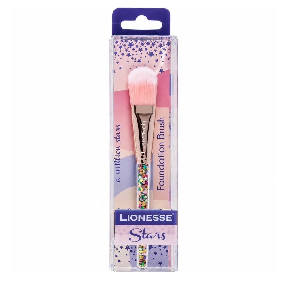 Lionesse Star Foundation Brush 4112 for Smooth Application