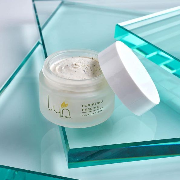 Lyn Skincare Purifying Peeling Scrub for Clear Skin 50 ml