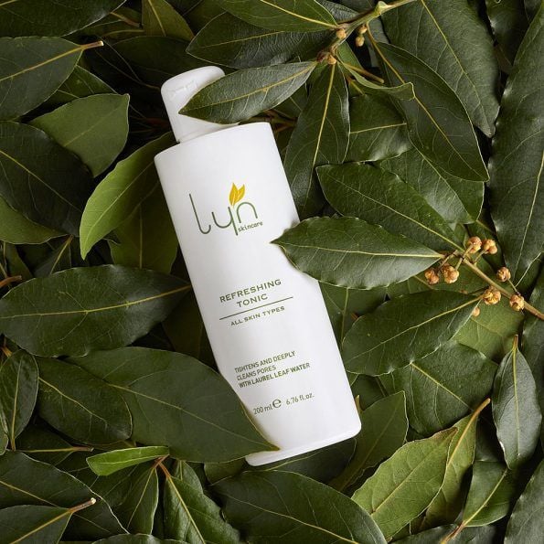 Lyn Skincare Revitalizing Toner with Laurel Leaf Water 200 mL