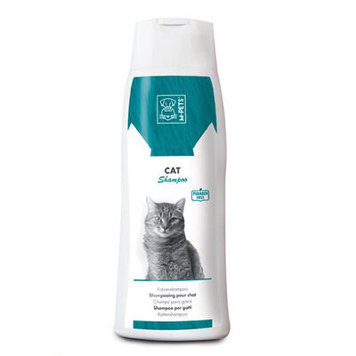M-Pets Chamomile Extract Cat Shampoo for Shiny Fur 250ml